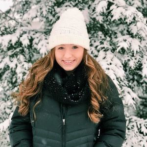 Meet your Posher, Isabel